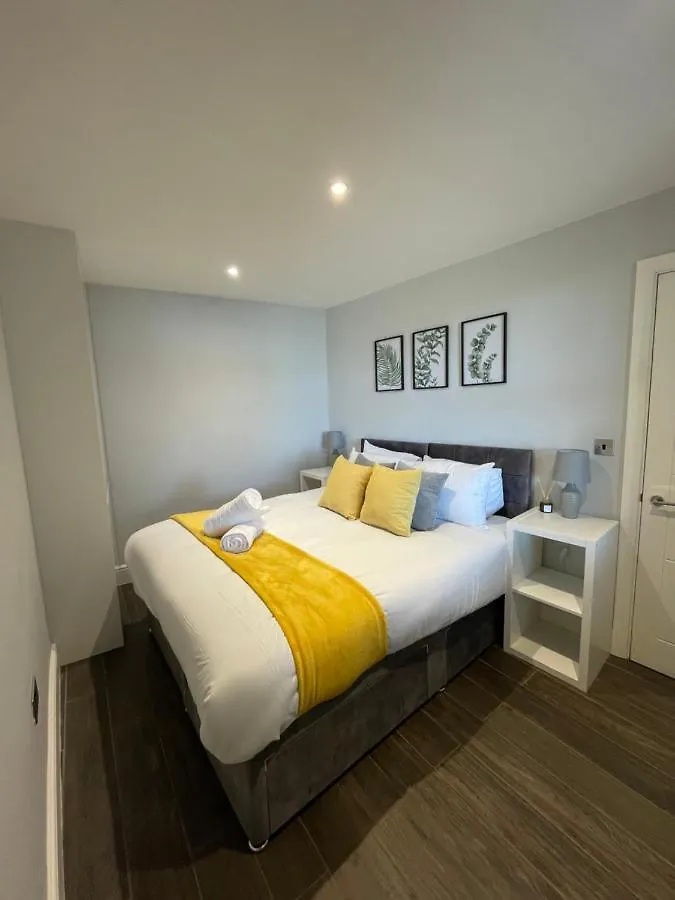 Daire Clock Tower Suite - Central - Near Sea And Shops Brighton